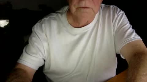 letscum2gether0 online show from 01.25.25