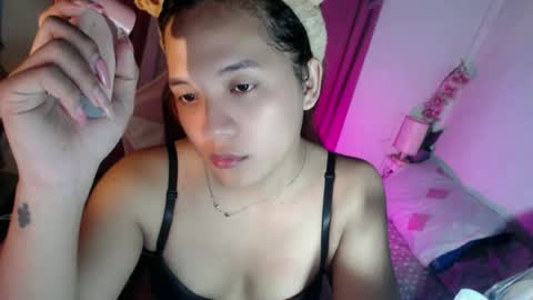 Snapshot of letsplaybaby_ chatting on 06.30.26 gene online show from 06.30.26