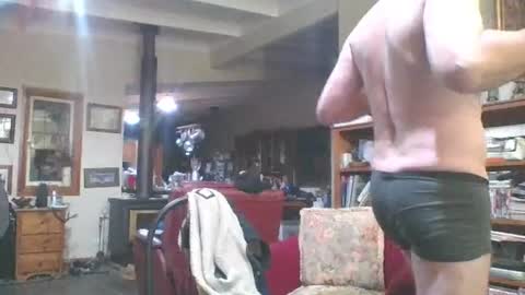 Snapshot of letsrockon chatting on 09.08.25 Lets Rock online show from 09.08.25