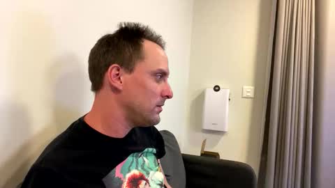 lilithgaze online show from 10.20.25