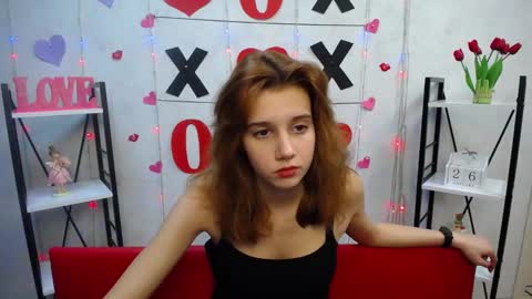 letty_curly online show from 01.26.25