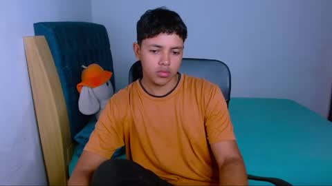      0600AM-1200PM - online show from 02.26.26