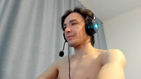 Next Stream 02122024 2000 UTC0 online show from 03.04.25