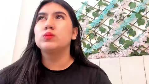 Gabrielle online show from 10.18.25