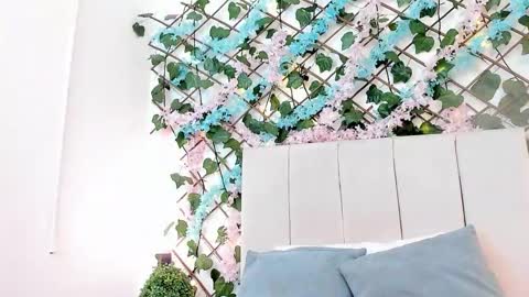 Gabrielle online show from 11.08.25