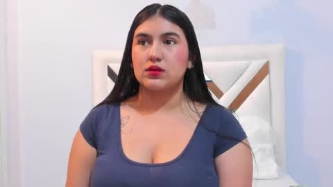 Snapshot of lexi_bloom chatting on 04.15.26 Gabrielle online show from 04.15.26