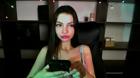 Alexia online show from 02.13.25