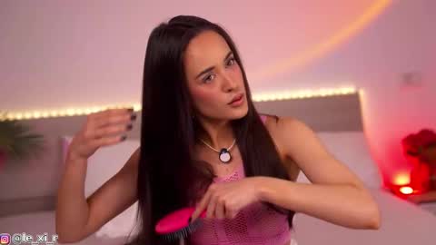 Lexi Reed online show from 09.21.25