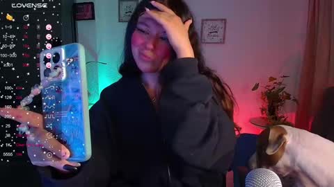 Lexie Thompson   8pm  0000am -5 online show from 02.28.25