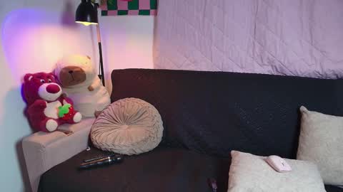 Lixie And Nte online show from 11.28.25