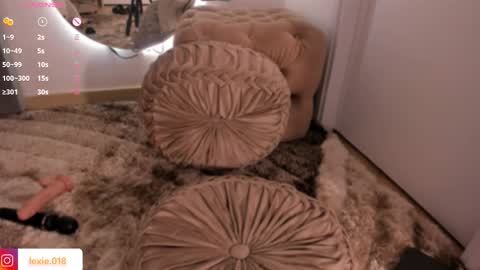 LEXIE online show from 02.20.25