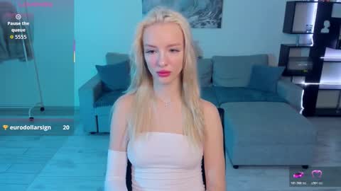 Snapshot of lexieblonde chatting on 02.13.26 lexieblonde online show from 02.13.26