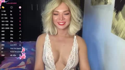 lexiesmith_ online show from 09.18.25