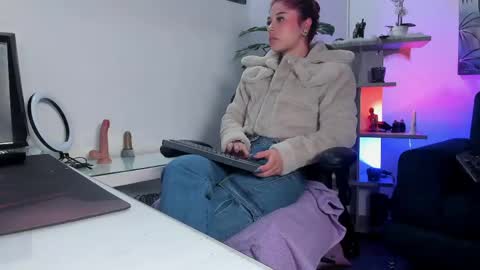 Snapshot of lexietaylor chatting on 05.22.26 Lexie online show from 05.22.26