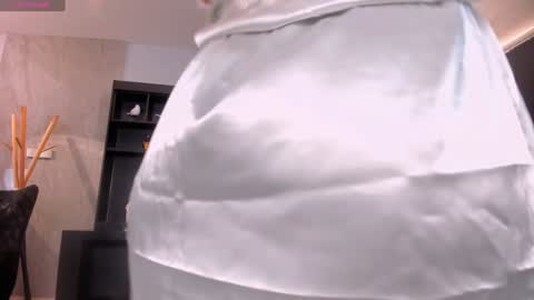 Lexie  online show from 02.07.25