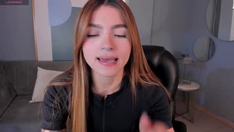 Lexie  online show from 09.25.25