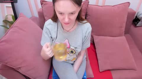 Lexi online show from 10.06.25