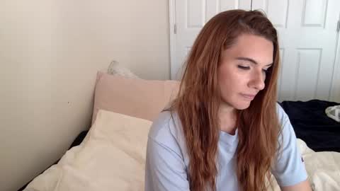 Alexia L. online show from 12.04.24