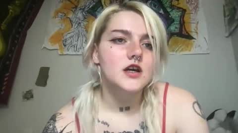 lexilexilune online show from 04.30.26