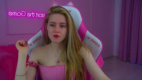 Snapshot of lexireadway chatting on 03.17.26 Lexi online show from 03.17.26