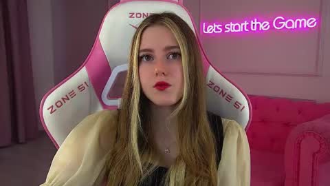 Snapshot of lexireadway chatting on 03.24.26 Lexi online show from 03.24.26