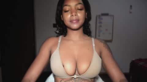 LEXY - Independent account online show from 02.15.26