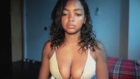 Snapshot of lexy_squirt_queen chatting on 06.22.26 LEXY - Independent account online show from 06.22.26