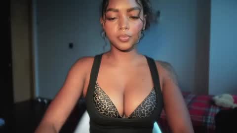 Snapshot of lexy_squirt_queen chatting on 07.17.26 LEXY - Independent account online show from 07.17.26