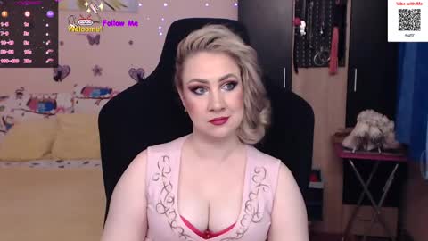 Snapshot of lexygold chatting on 12.08.24 Lexy online show from 12.08.24