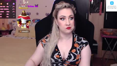 Snapshot of lexygold chatting on 12.11.24 Lexy online show from 12.11.24