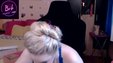 Snapshot of lexygold chatting on 02.09.25 Lexy online show from 02.09.25