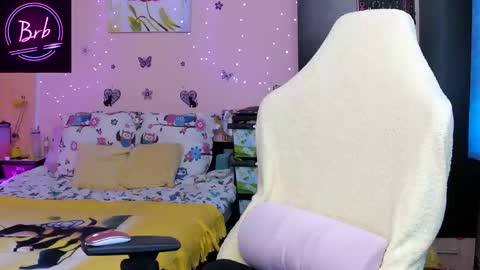 Snapshot of lexygold chatting on 10.22.25 Lexy online show from 10.22.25