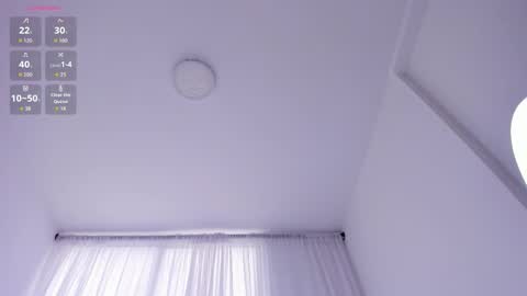 Snapshot of leyacopper chatting on 11.13.25 Leya online show from 11.13.25