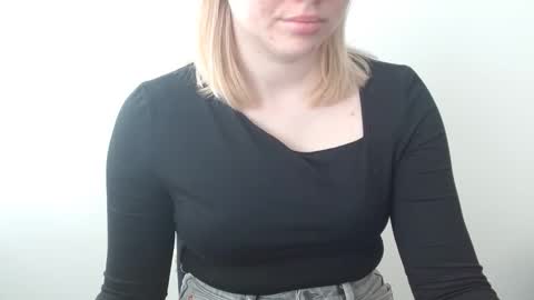 Leyla online show from 03.03.26