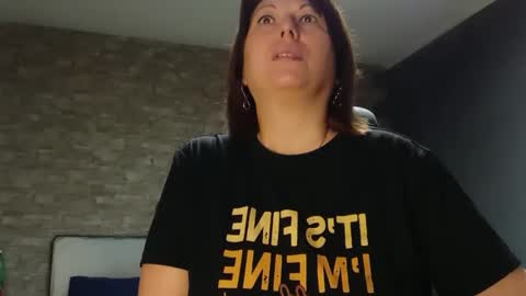 Leyla online show from 11.21.25