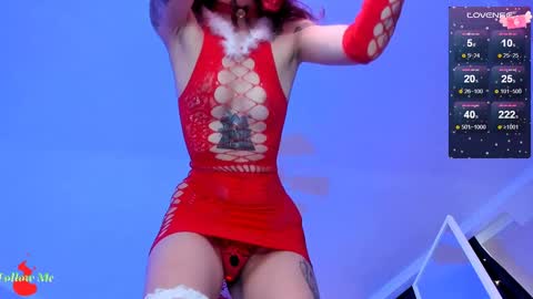 Snapshot of leylanoir chatting on 12.13.24 LEA online show from 12.13.24