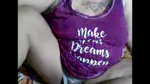 Snapshot of lhiannash33 chatting on 11.23.25 lhiannash33 online show from 11.23.25