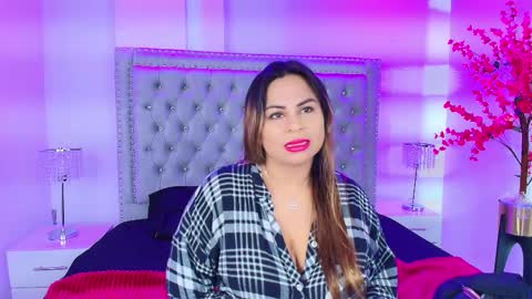 Snapshot of lia_adamsss chatting on 10.11.25 Lia online show from 10.11.25