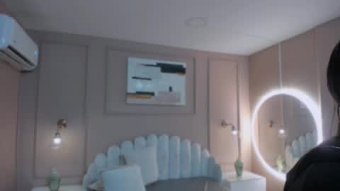 Snapshot of lia_ass chatting on 10.24.25 Liss 3 online show from 10.24.25