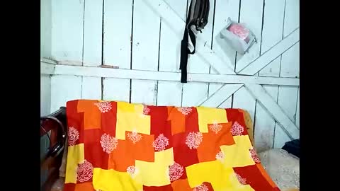 Snapshot of lia_hottie chatting on 01.13.25 Lia online show from 01.13.25