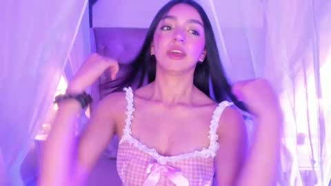 Lia online show from 10.15.25