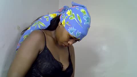 lia online show from 11.23.25