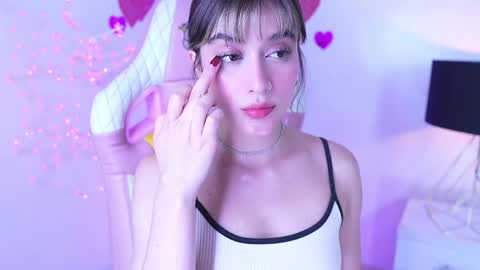 Snapshot of lia_mackenzie chatting on 05.20.26 liaa online show from 05.20.26