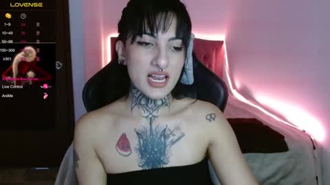 lia spicy   ig online show from 12.23.24