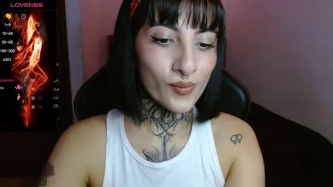 lia spicy   ig online show from 02.28.25