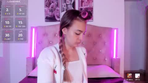 Lia  online show from 01.13.26