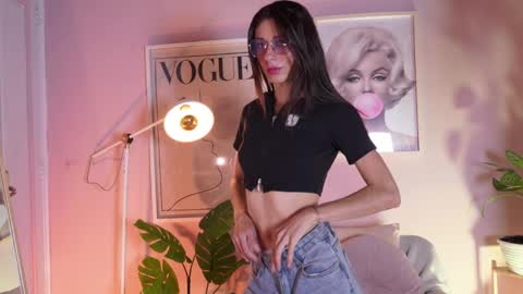 Lia  online show from 04.07.26