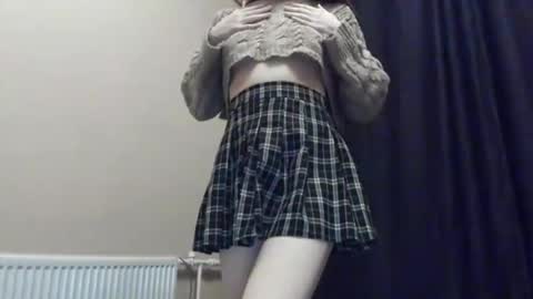 Julia  online show from 02.16.26