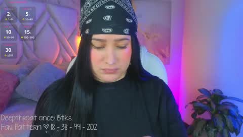 Lia Cox online show from 04.12.26