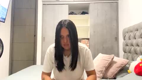 Lian  online show from 11.10.25